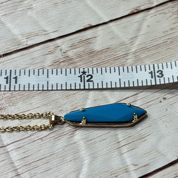 Kendra Scott Yellow Gift Set with Blue Pendant - Picture 4 of 6